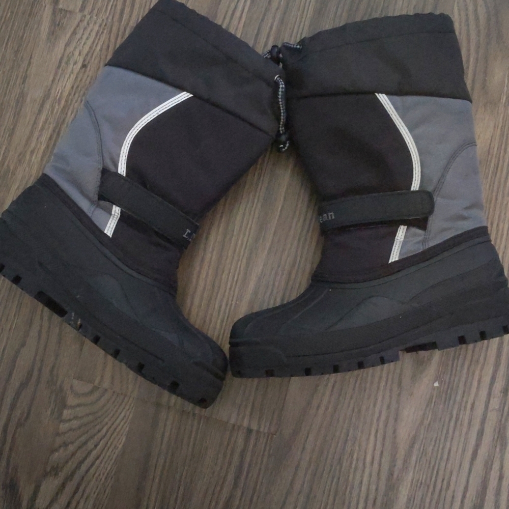 L.L. Bean Northwood Boots Kids SZ 3